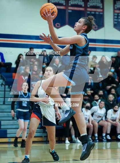 Thumbnail 1 in Chaminade vs Camarillo photogallery.