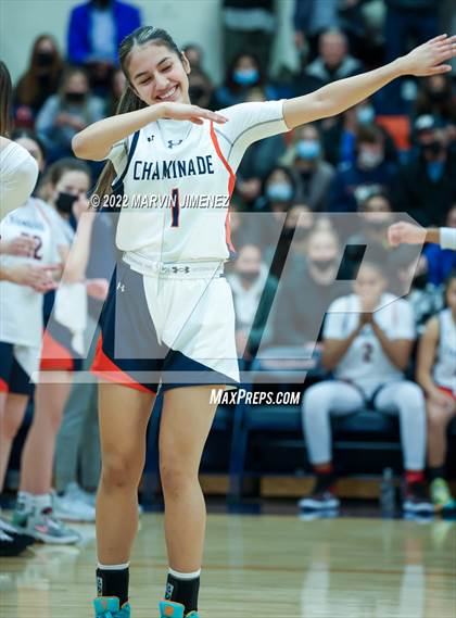 Thumbnail 3 in Chaminade vs Camarillo photogallery.