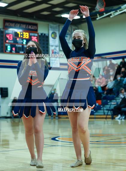 Thumbnail 3 in Chaminade vs Camarillo photogallery.