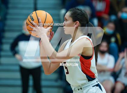 Thumbnail 2 in Chaminade vs Camarillo photogallery.