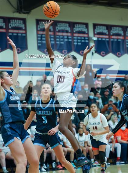 Thumbnail 2 in Chaminade vs Camarillo photogallery.