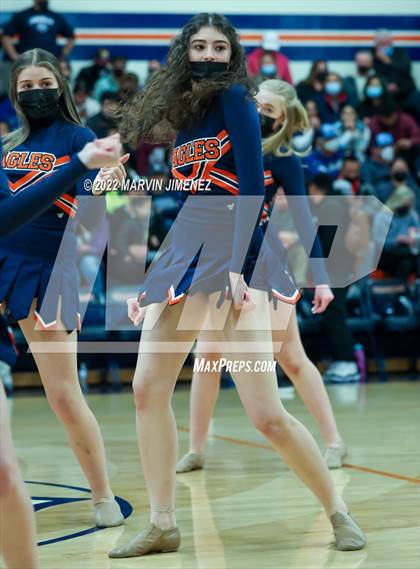 Thumbnail 3 in Chaminade vs Camarillo photogallery.