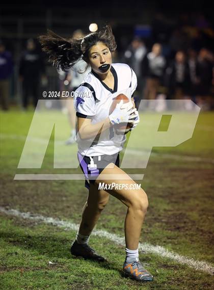 Thumbnail 2 in Alameda vs. College Park (CIF NCS Quarterfinal) photogallery.