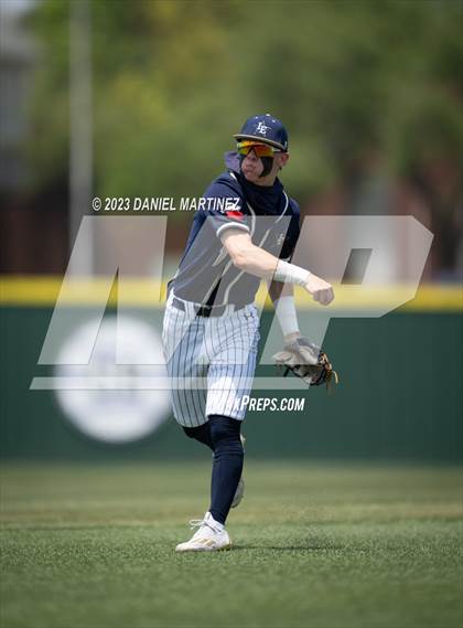 Thumbnail 3 in Hebron vs. Little Elm (UIL 6A Baseball Region 1 Bi-District) photogallery.