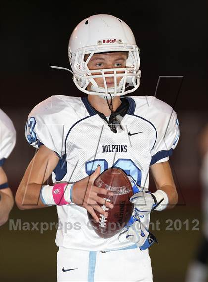 Thumbnail 2 in Flintridge Prep vs. Chadwick photogallery.