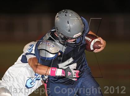 Thumbnail 2 in Flintridge Prep vs. Chadwick photogallery.