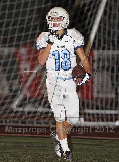 Thumbnail 2 in Flintridge Prep vs. Chadwick photogallery.