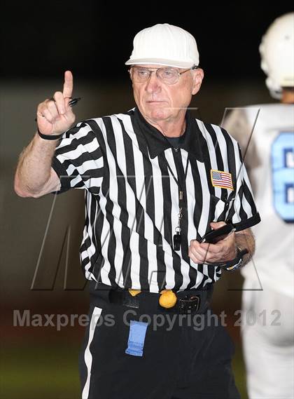 Thumbnail 1 in Flintridge Prep vs. Chadwick photogallery.