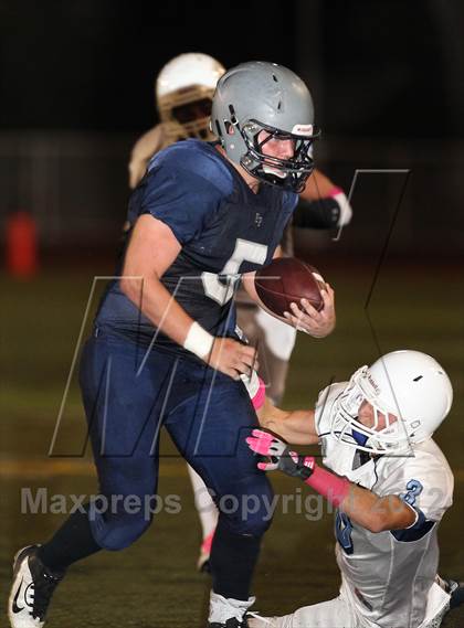 Thumbnail 3 in Flintridge Prep vs. Chadwick photogallery.