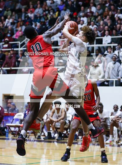 Thumbnail 2 in Lake Highlands @ Plano (UIL 6A Area Playoff) photogallery.