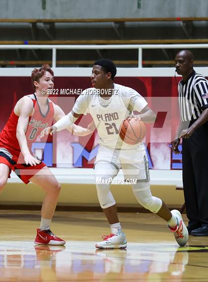 Thumbnail 1 in Lake Highlands @ Plano (UIL 6A Area Playoff) photogallery.
