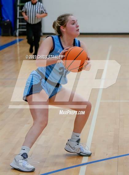 Thumbnail 2 in Cambridge vs. Rio Rico (Panther Hoops Classic) photogallery.