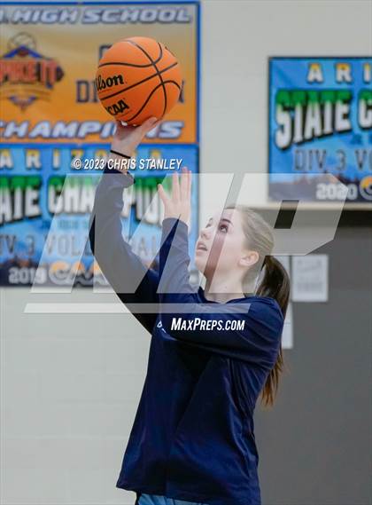 Thumbnail 1 in Cambridge vs. Rio Rico (Panther Hoops Classic) photogallery.