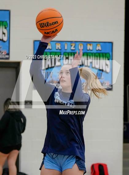 Thumbnail 3 in Cambridge vs. Rio Rico (Panther Hoops Classic) photogallery.