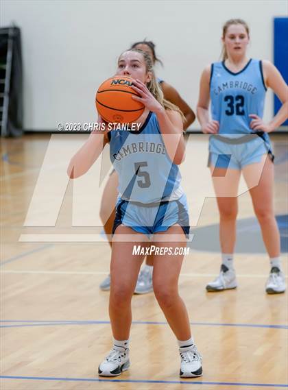 Thumbnail 2 in Cambridge vs. Rio Rico (Panther Hoops Classic) photogallery.