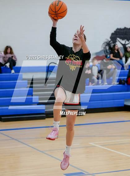 Thumbnail 2 in Cambridge vs. Rio Rico (Panther Hoops Classic) photogallery.