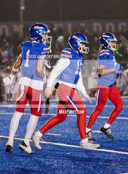 Thumbnail 1 in Archbishop Riordan @ Folsom (CIF NorCal Regional Division 1-AA Final) photogallery.