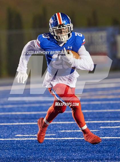 Thumbnail 2 in Archbishop Riordan @ Folsom (CIF NorCal Regional Division 1-AA Final) photogallery.