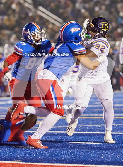 Thumbnail 2 in Archbishop Riordan @ Folsom (CIF NorCal Regional Division 1-AA Final) photogallery.