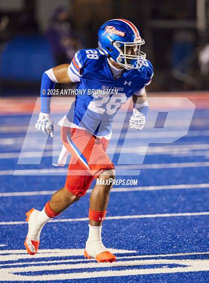 Thumbnail 3 in Archbishop Riordan @ Folsom (CIF NorCal Regional Division 1-AA Final) photogallery.