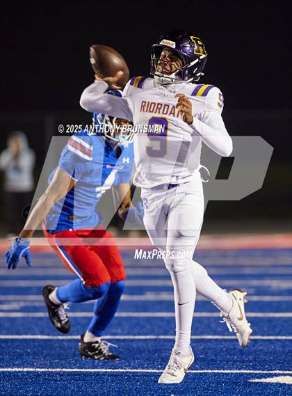 Thumbnail 3 in Archbishop Riordan @ Folsom (CIF NorCal Regional Division 1-AA Final) photogallery.