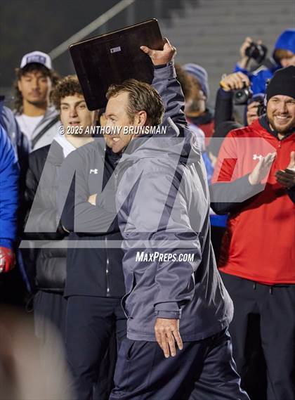 Thumbnail 2 in Archbishop Riordan @ Folsom (CIF NorCal Regional Division 1-AA Final) photogallery.