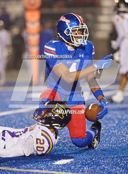 Thumbnail 3 in Archbishop Riordan @ Folsom (CIF NorCal Regional Division 1-AA Final) photogallery.