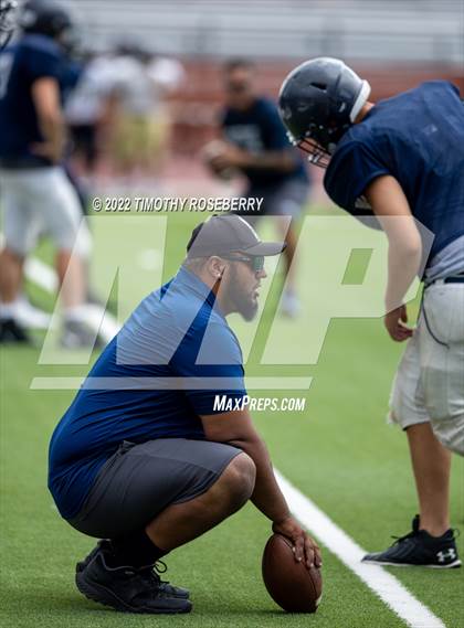 Thumbnail 2 in Shadow Ridge vs Moapa Valley (Legacy) (Scrimmage) photogallery.