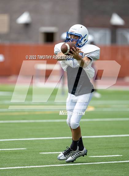 Thumbnail 3 in Shadow Ridge vs Moapa Valley (Legacy) (Scrimmage) photogallery.