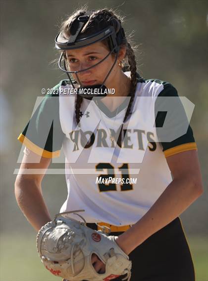 Thumbnail 1 in North Reading @ Pentucket Regional photogallery.