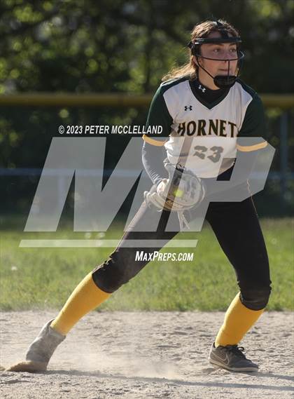 Thumbnail 1 in North Reading @ Pentucket Regional photogallery.