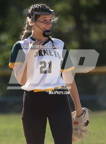 Thumbnail 1 in North Reading @ Pentucket Regional photogallery.