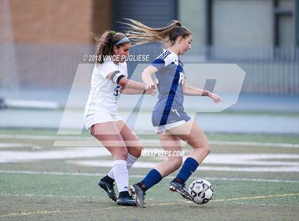 Thumbnail 3 in El Camino Real vs. Palisades (CIF LACS D1 Final) photogallery.