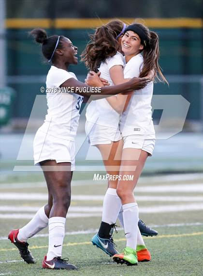 Thumbnail 3 in El Camino Real vs. Palisades (CIF LACS D1 Final) photogallery.