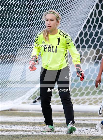 Thumbnail 2 in El Camino Real vs. Palisades (CIF LACS D1 Final) photogallery.