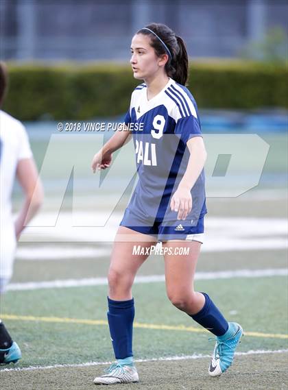 Thumbnail 2 in El Camino Real vs. Palisades (CIF LACS D1 Final) photogallery.