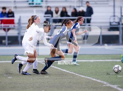 Thumbnail 2 in El Camino Real vs. Palisades (CIF LACS D1 Final) photogallery.