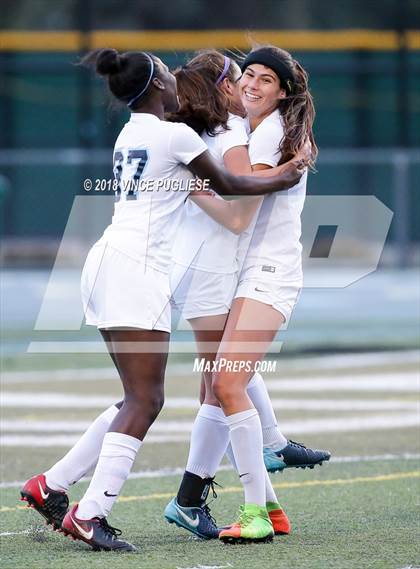 Thumbnail 2 in El Camino Real vs. Palisades (CIF LACS D1 Final) photogallery.