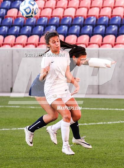 Thumbnail 2 in Juan Diego Catholic vs Logan (UHSAA 3A Final) photogallery.