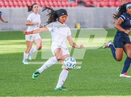 Thumbnail 2 in Juan Diego Catholic vs Logan (UHSAA 3A Final) photogallery.