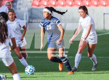 Thumbnail 2 in Juan Diego Catholic vs Logan (UHSAA 3A Final) photogallery.