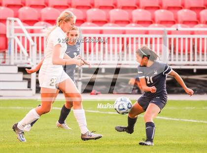 Thumbnail 2 in Juan Diego Catholic vs Logan (UHSAA 3A Final) photogallery.