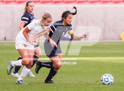 Thumbnail 3 in Juan Diego Catholic vs Logan (UHSAA 3A Final) photogallery.