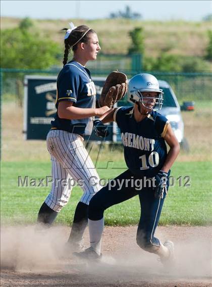 Thumbnail 1 in Elk Grove @ Rosemont photogallery.