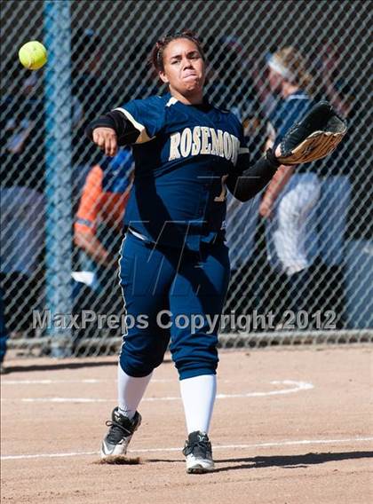 Thumbnail 2 in Elk Grove @ Rosemont photogallery.