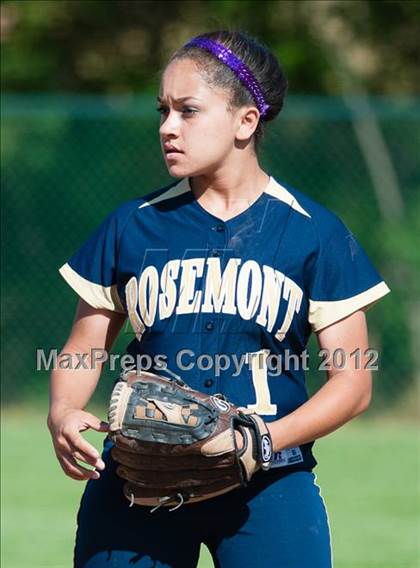 Thumbnail 1 in Elk Grove @ Rosemont photogallery.