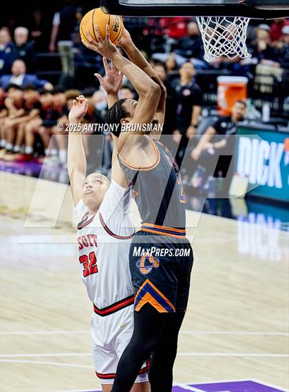 Thumbnail 3 in Chatsworth vs. Jesuit (CIF State D2 Final) photogallery.