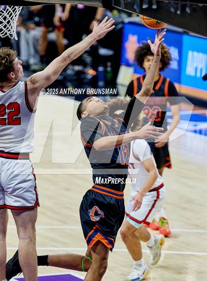 Thumbnail 3 in Chatsworth vs. Jesuit (CIF State D2 Final) photogallery.