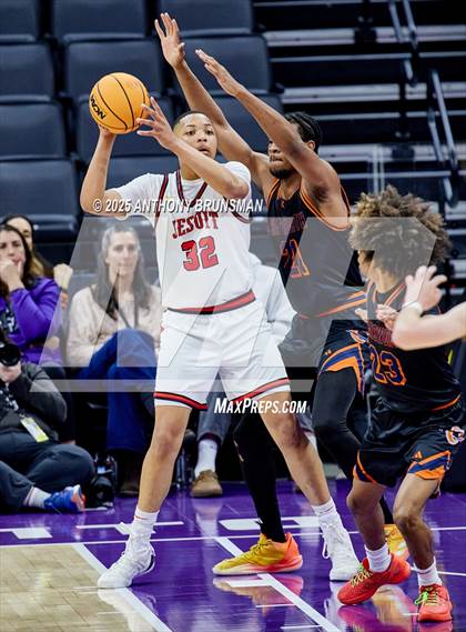 Thumbnail 2 in Chatsworth vs. Jesuit (CIF State D2 Final) photogallery.