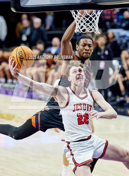 Thumbnail 2 in Chatsworth vs. Jesuit (CIF State D2 Final) photogallery.